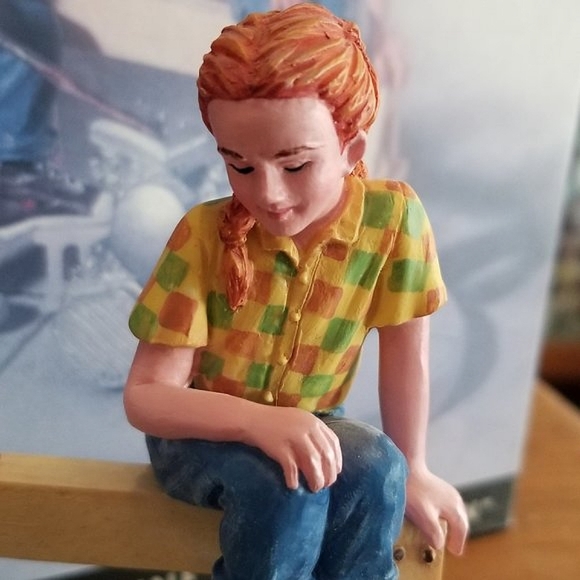 Harley Davidson Young Rider Figurine Series "Engine Lesson" - Picture 7 of 8